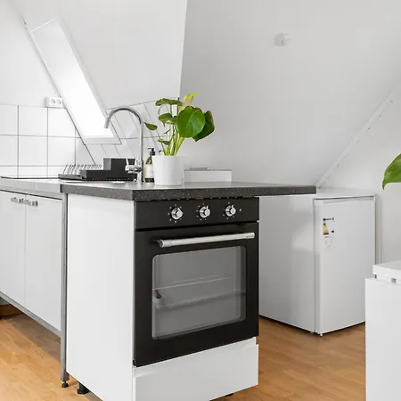 Center With Balcony Daire